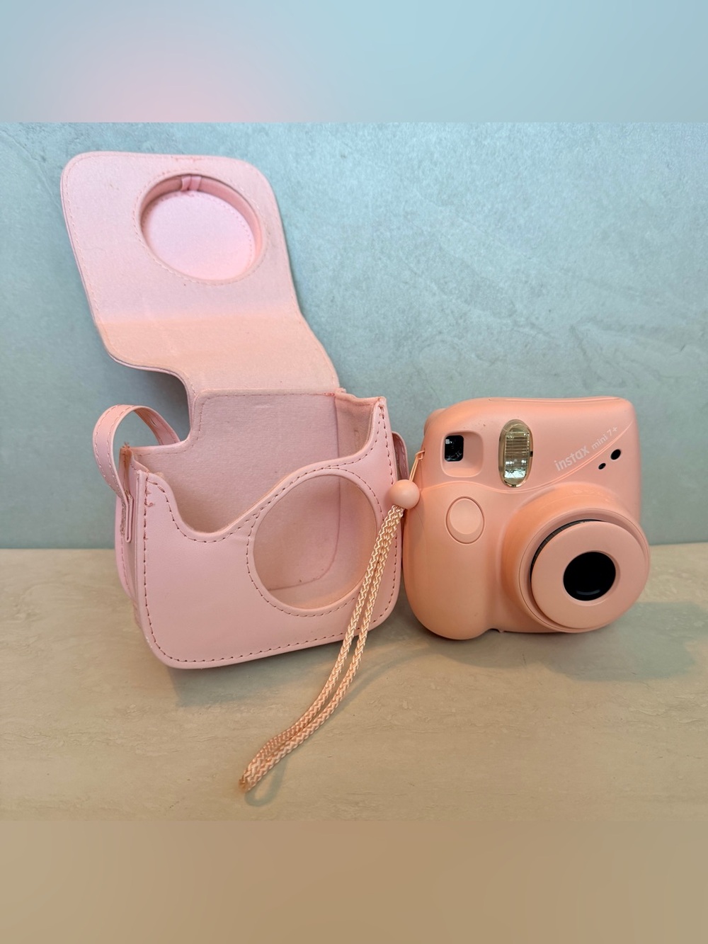 Fujifilm instax Mini 7+ Instant Camera w/ Carrying Case